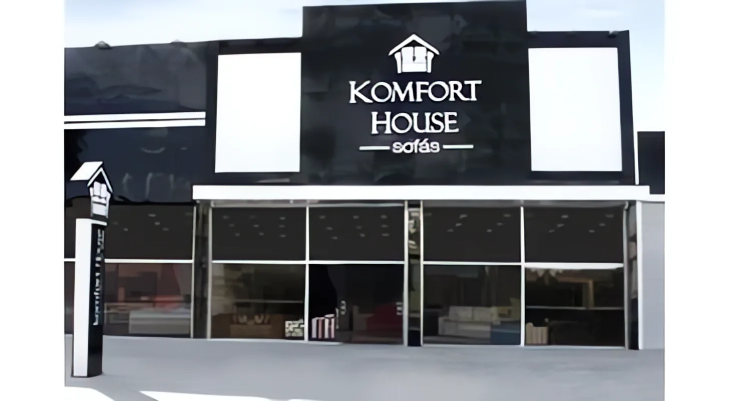 Fachada da Komfort House Guaianases